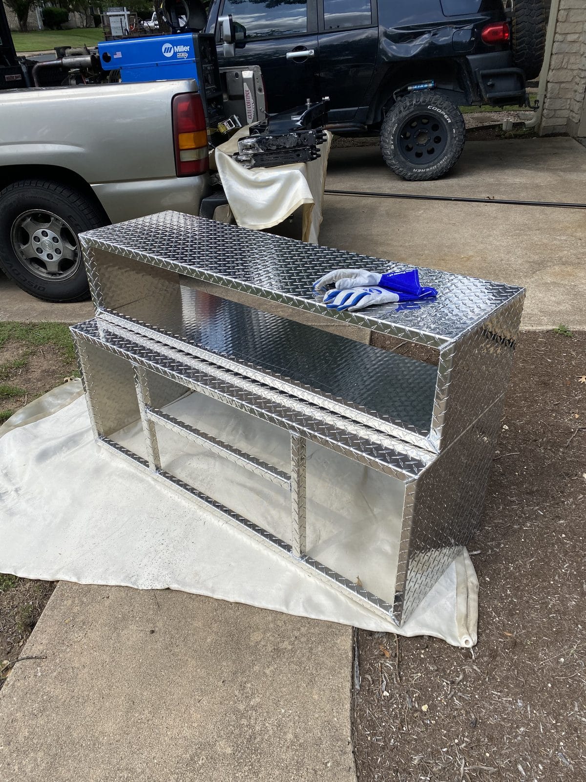 Stainless diamond-plate cabinet fabrication